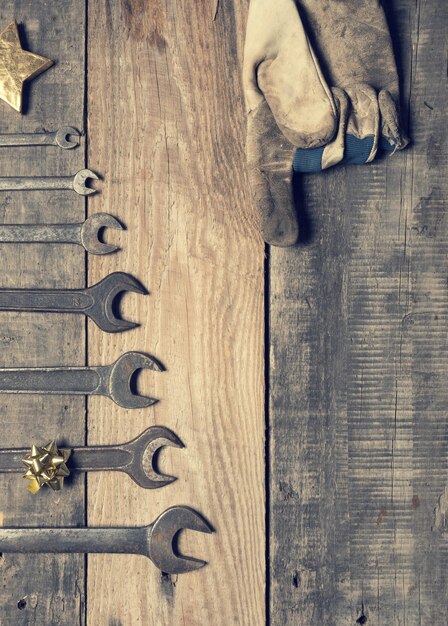 Foto close-up van een oude houten tafel