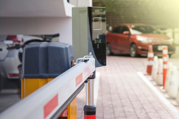 Close-up van een parkeermeter op de weg