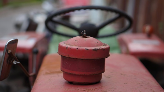 Close-up van een roestige machineonderdeel