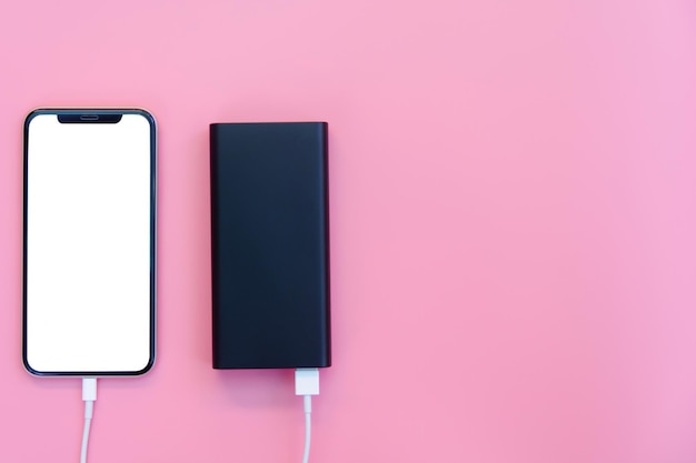 Close-up van een smartphone op de muur
