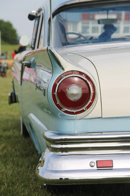 Foto close-up van een vintage auto