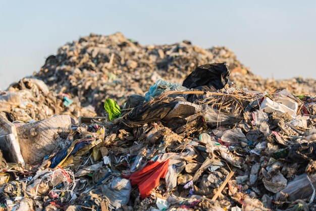 Foto close-up van een visnet op het strand