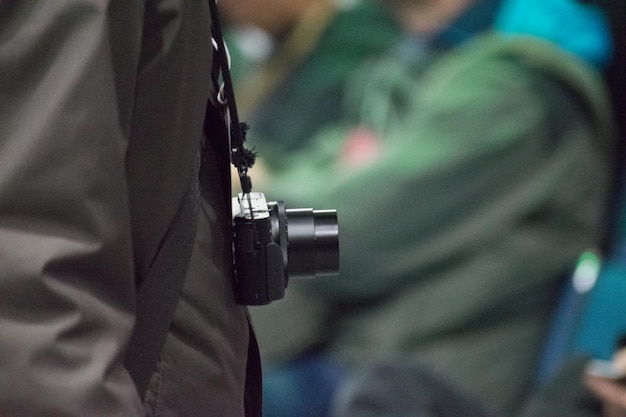 Foto close-up van een vrouw met een camera