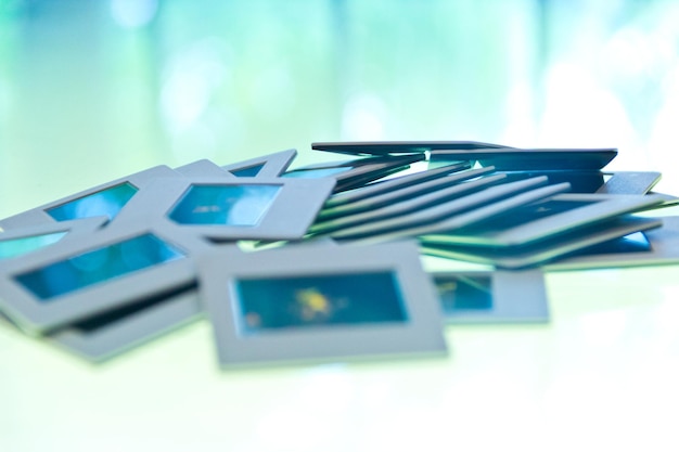 Close-up van foto's op tafel
