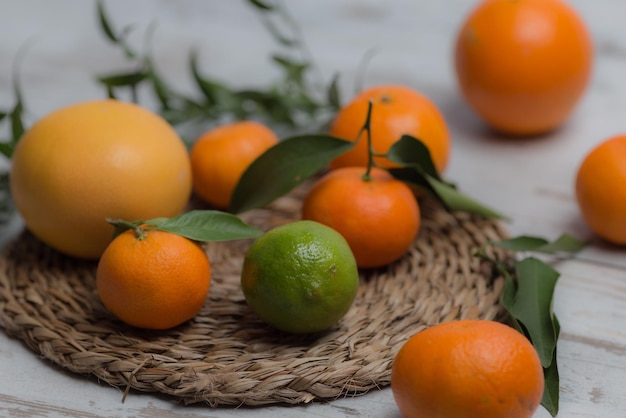 Close-up van fruit op tafel