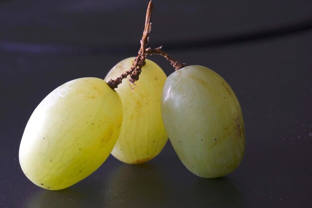 Foto close-up van fruit op tafel