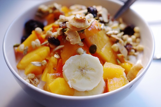 Close-up van fruitsalade in een schaal
