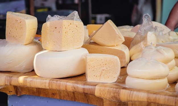 Close-up van gehakte groenten voor verkoop op de markt