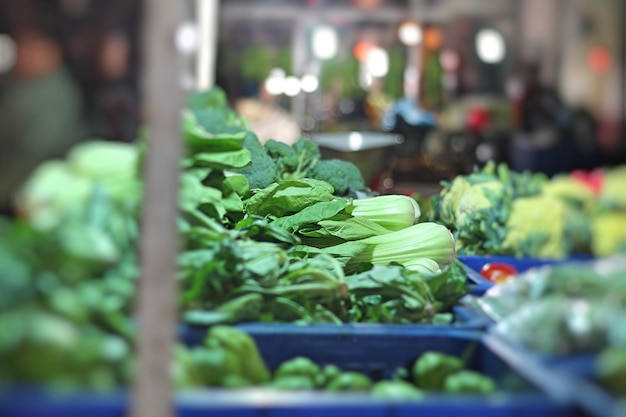 Close-up van groenten voor verkoop op de markt