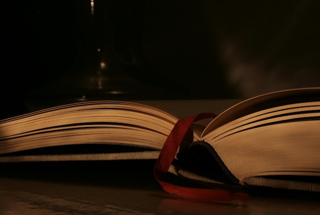 Close-up van het boek op tafel
