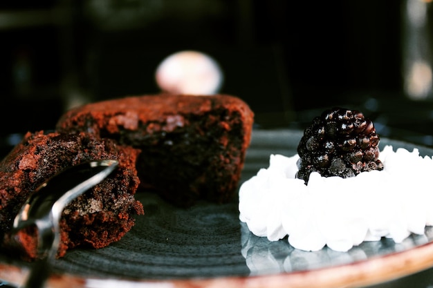 Close-up van het dessert op tafel