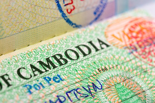 Close up van het visum van Cambodja in paspoort