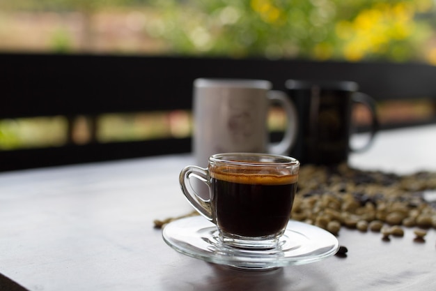 Close-up van koffie op tafel