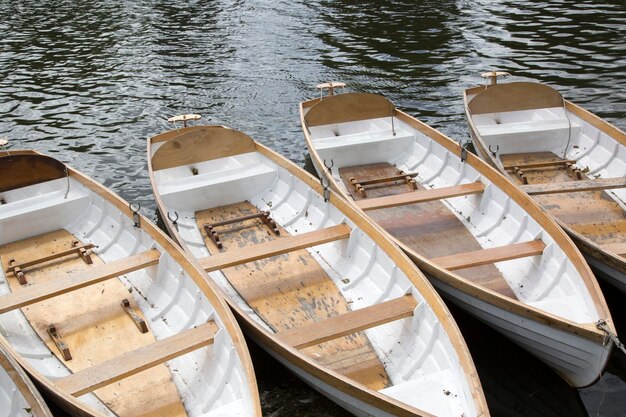 Close-up van roeiboten op de rivier Stratford Upon Avon, Engeland, VK