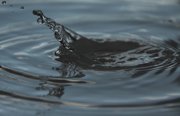 Close-up van spetterend water
