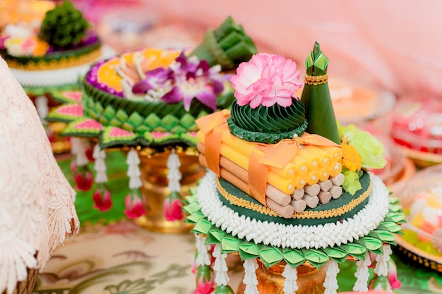 Close-up van taart op tafel