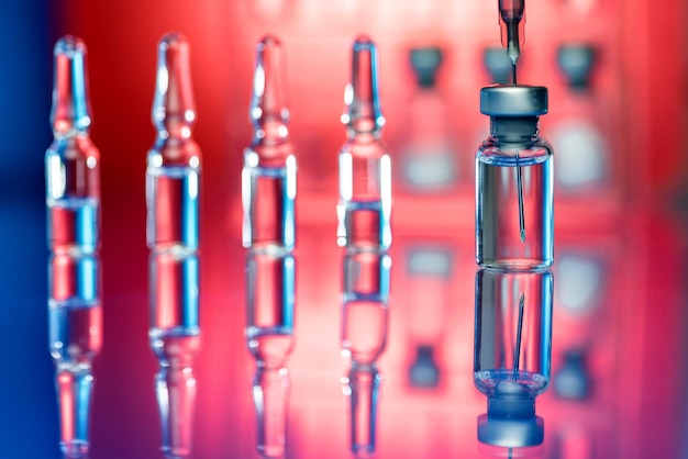 Foto close-up van vaccins in een laboratorium - stockfoto