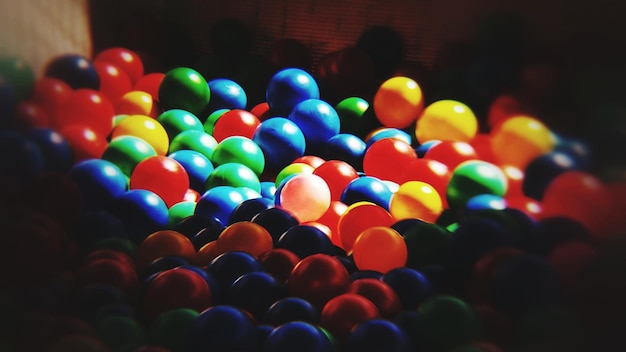 Foto close-up van veelkleurige ballonballen