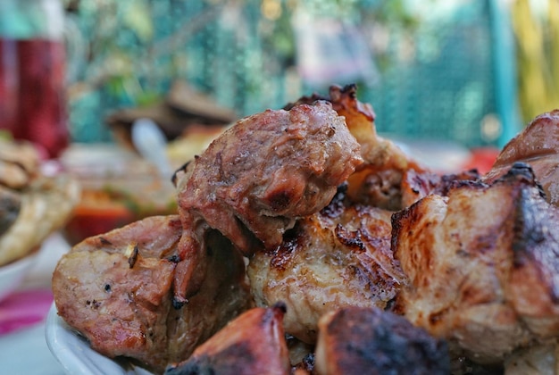 Close-up van vlees op tafel