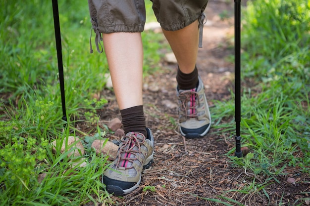 Close-up van vrouw het lopen