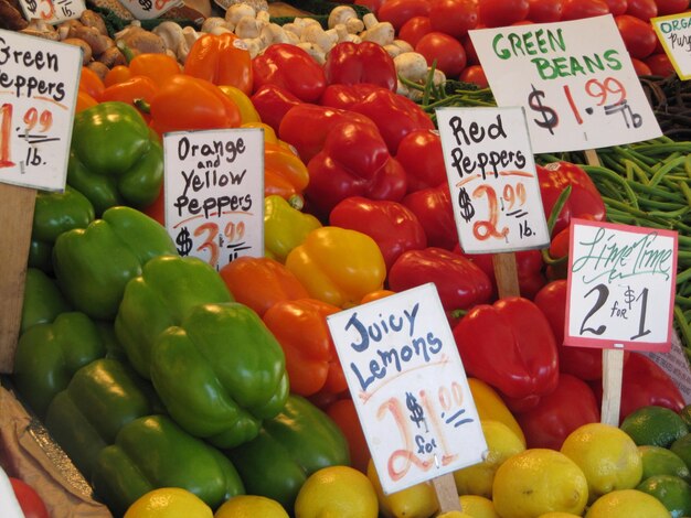 Photo close-up of vegetables on display