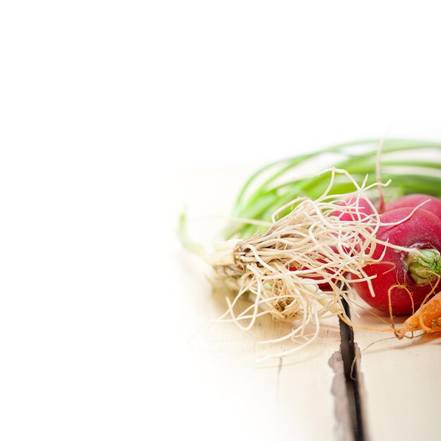 Photo close-up of vegetables on table