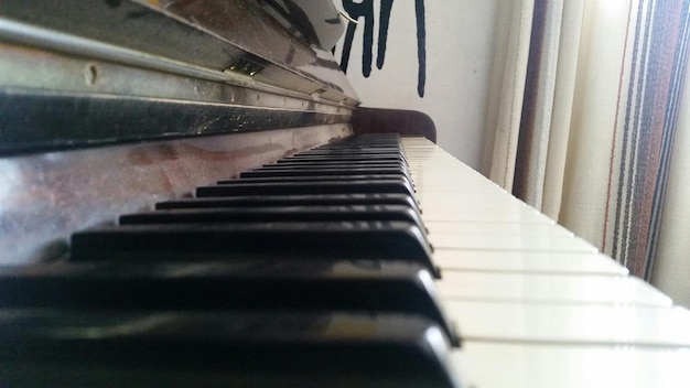 Foto vista ravvicinata del pianoforte