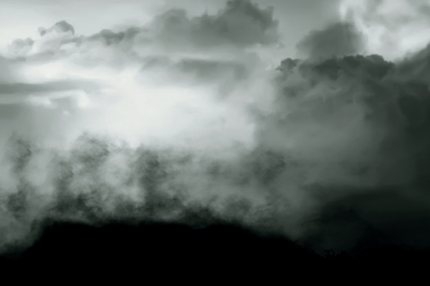 Vista ravvicinata del terreno con sfondo scuro di nuvole