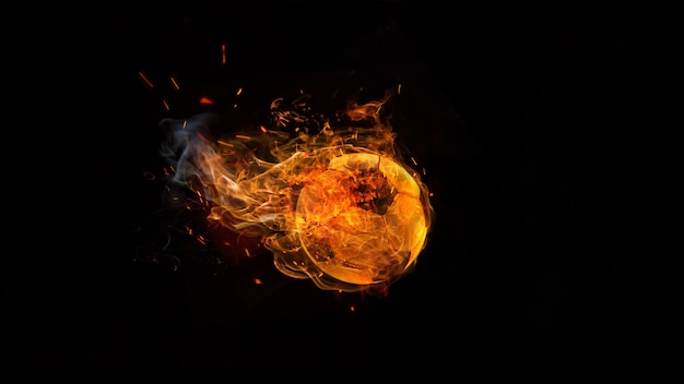 Close-up voetbal in brand op donkere achtergrond. Het voetbal, sport, doel, spel, snelheidsconcept