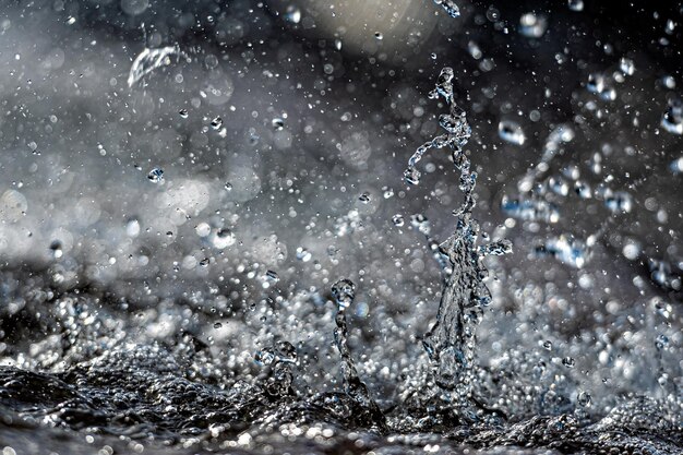 Photo close-up of water drops on glass