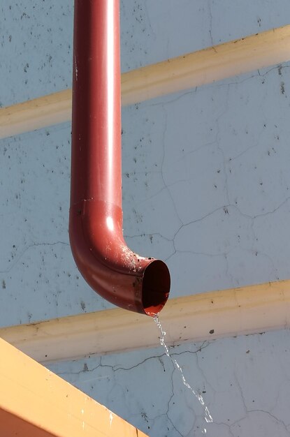 Photo close-up of wet puddle