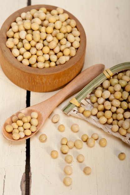 Close-up of white peas on table