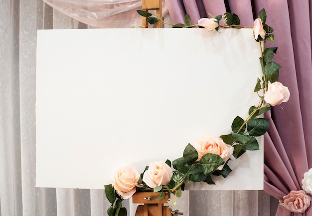 Close-up of white roses