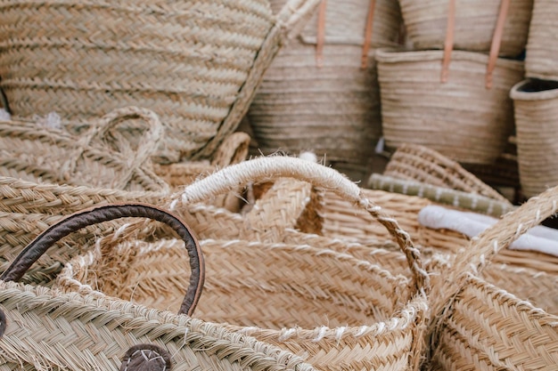 Photo close-up of wicker basket