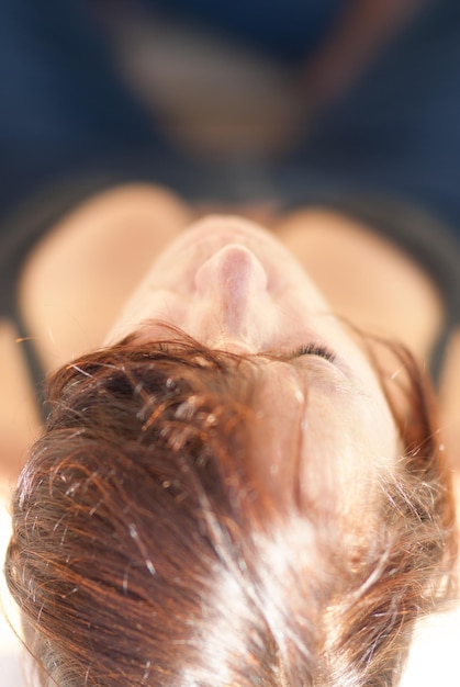 Photo close-up of woman sleeping at home