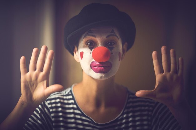 Photo close-up of woman with face paint