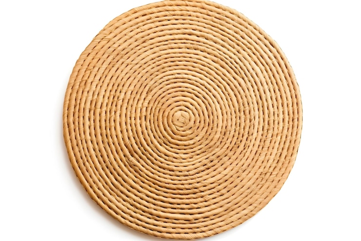 Photo a close up of a woven mat