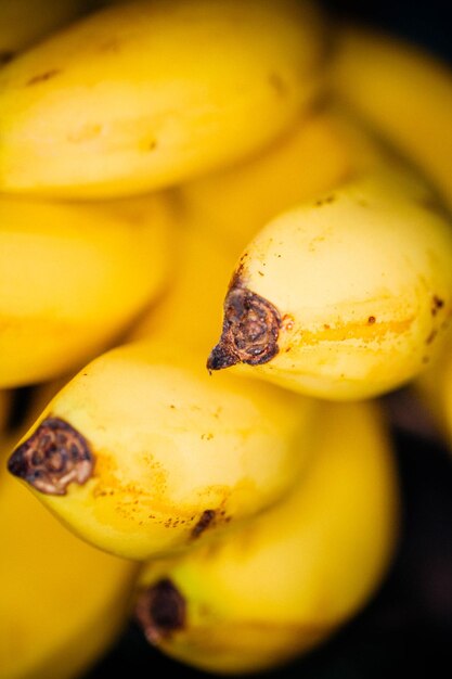 Foto prossimo piano di banane gialle