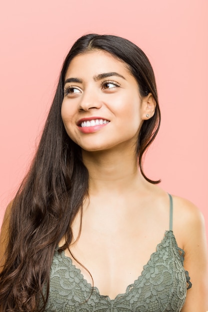 Close up of a young beauty and natural arab woman posing