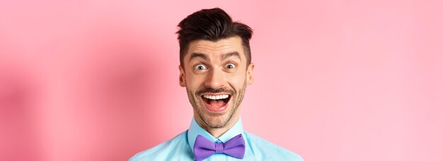 Photo close-up of young man against white background