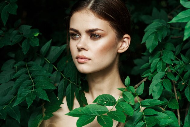 Foto close-up di una giovane donna