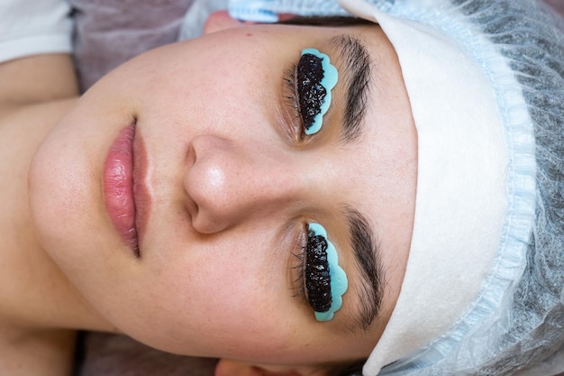 Foto close-up di una giovane donna