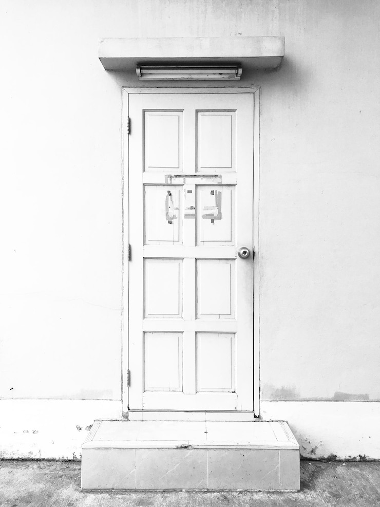 Photo 건물의 닫힌 문