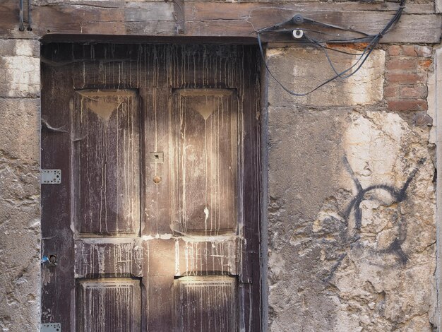 Photo closed door of old building