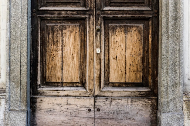 Photo closed door of old house