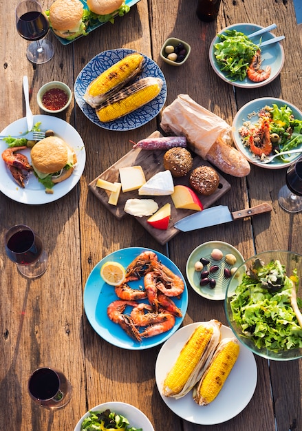 Photo closeup of food in the party