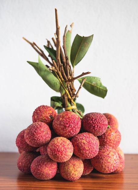 Photo closeup lychee fruit  thai fruit linchee background