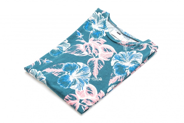 Cloth flowers t-shirt folded