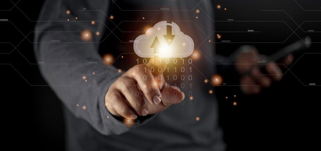 Cloud computing concept connect to cloud Businessman or information technologist with cloud computing icon