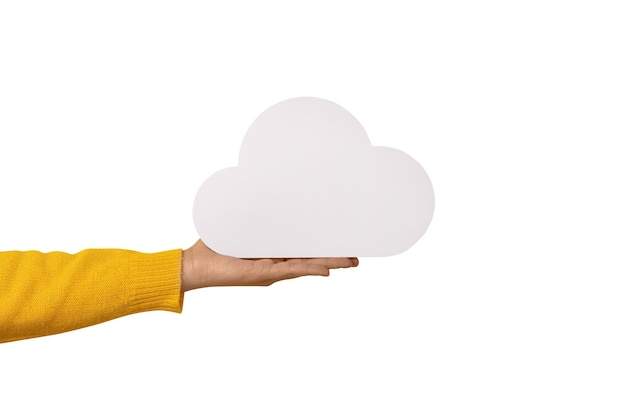 Foto concetto di cloud computing mano che tiene nuvola isolata su sfondo bianco cloud storage